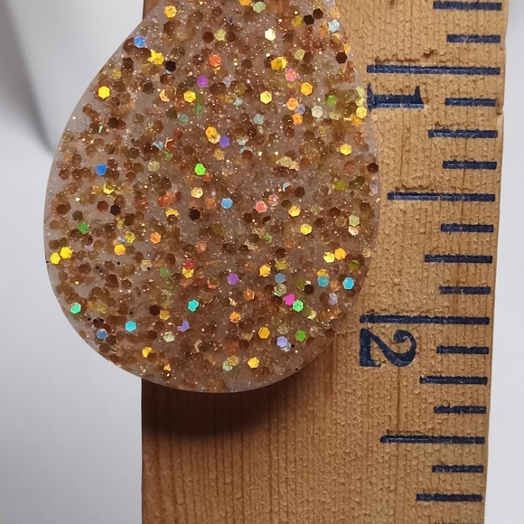 Hand Crafted Gold Teardrop Earrings with Glitter - Picture 5 of 5